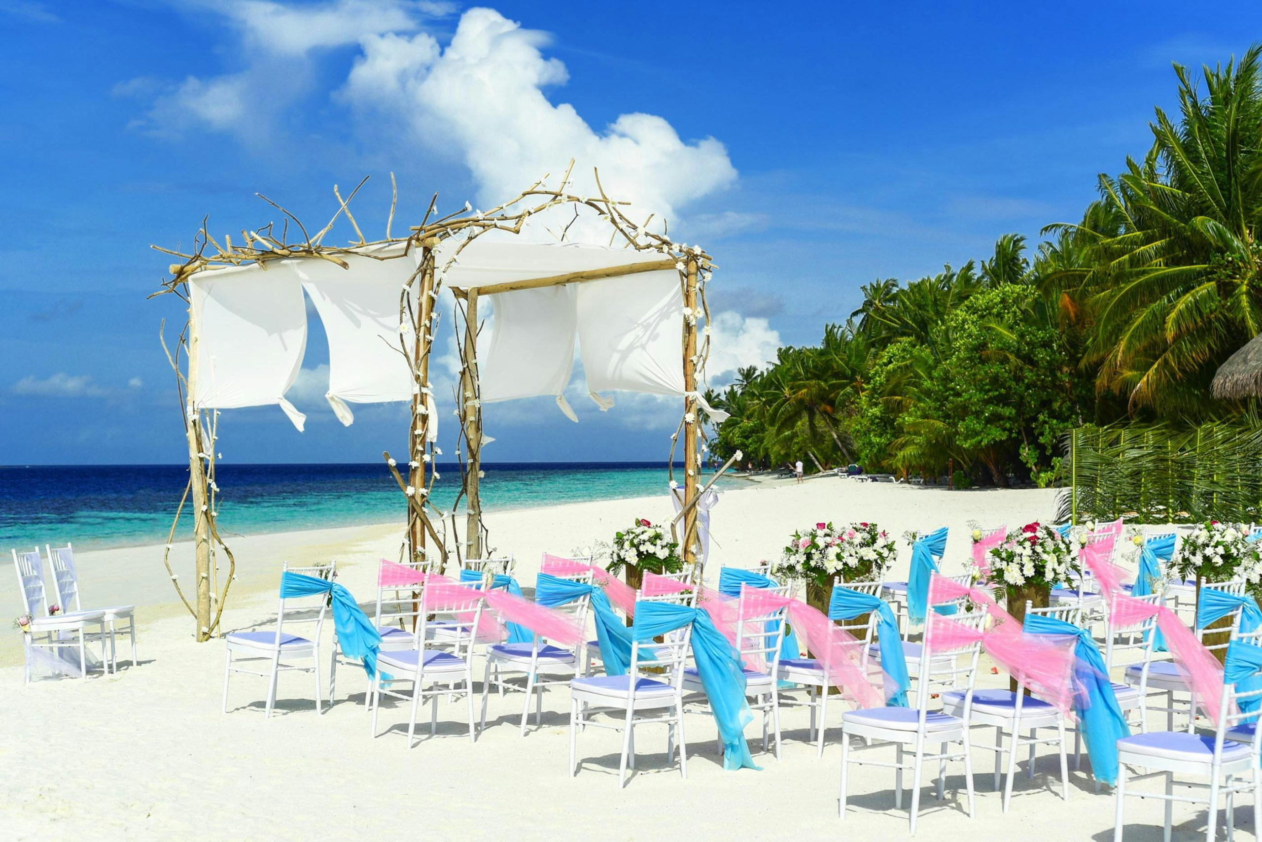 beach destination wedding