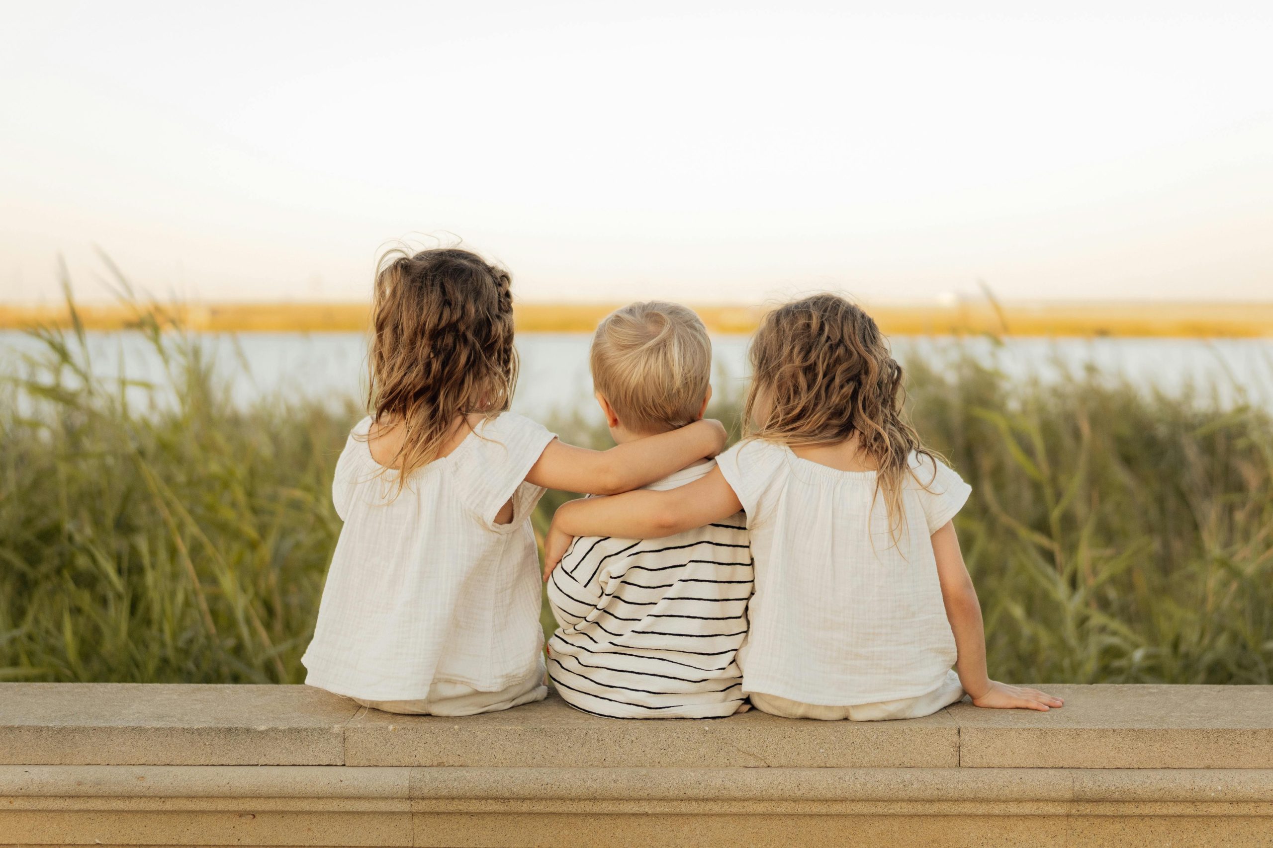 siblings bond
